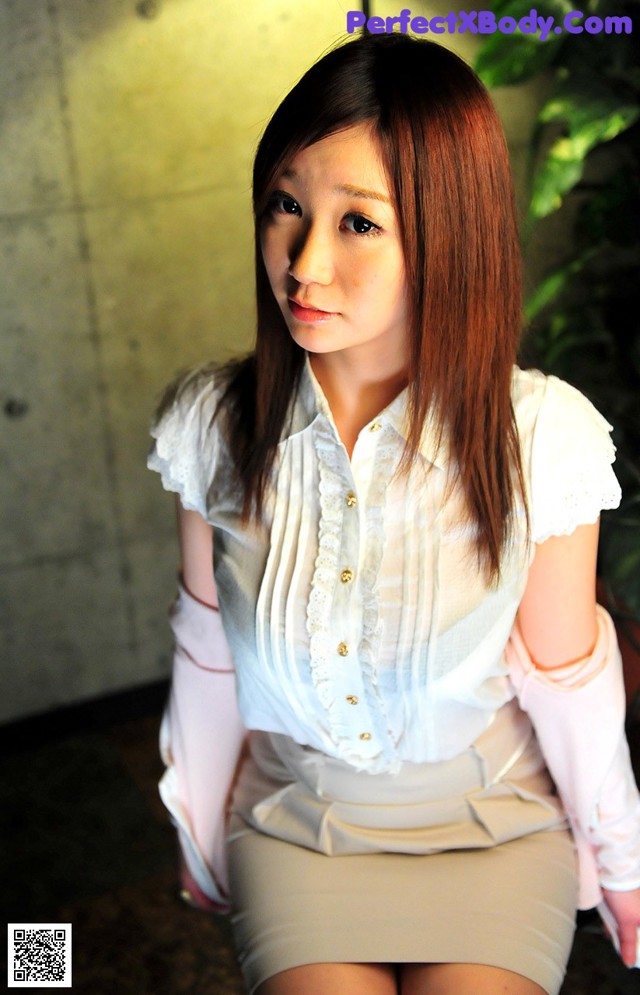 Rika Taoka - Castle Diary Teen No.7d0578